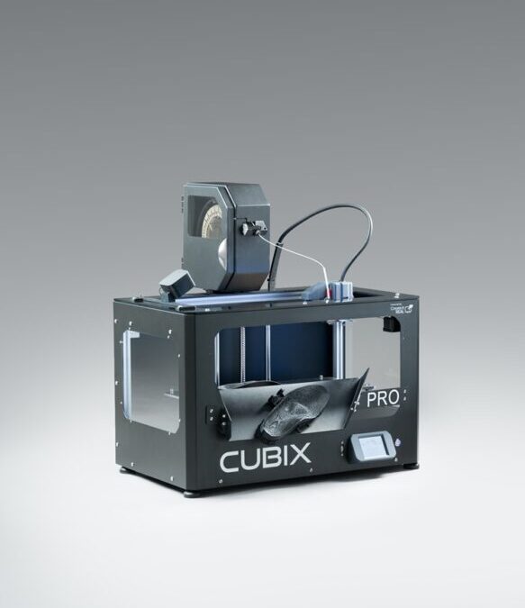 CUBIX imprimante de semelles et/ou orthèses de forme PRO 24/7 & LITE 24/7